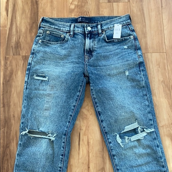 Gap Denim mid rise girlfriend woman’s jeans - Picture 3 of 9